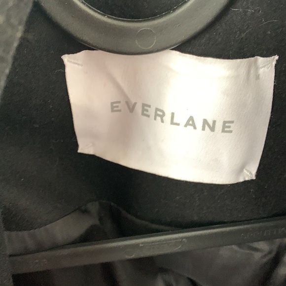 Gorgeous like new Everlane Wool coat - Picture 2 of 3